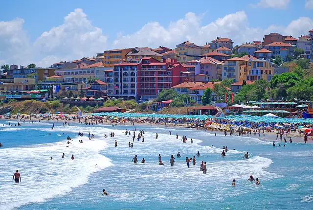 center beach sozopol